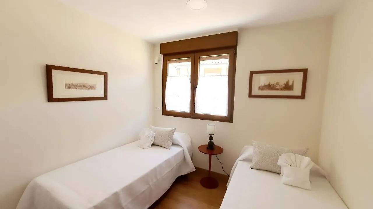 La Leyenda Del Pilar 1616 Realejo Apartment Granada
