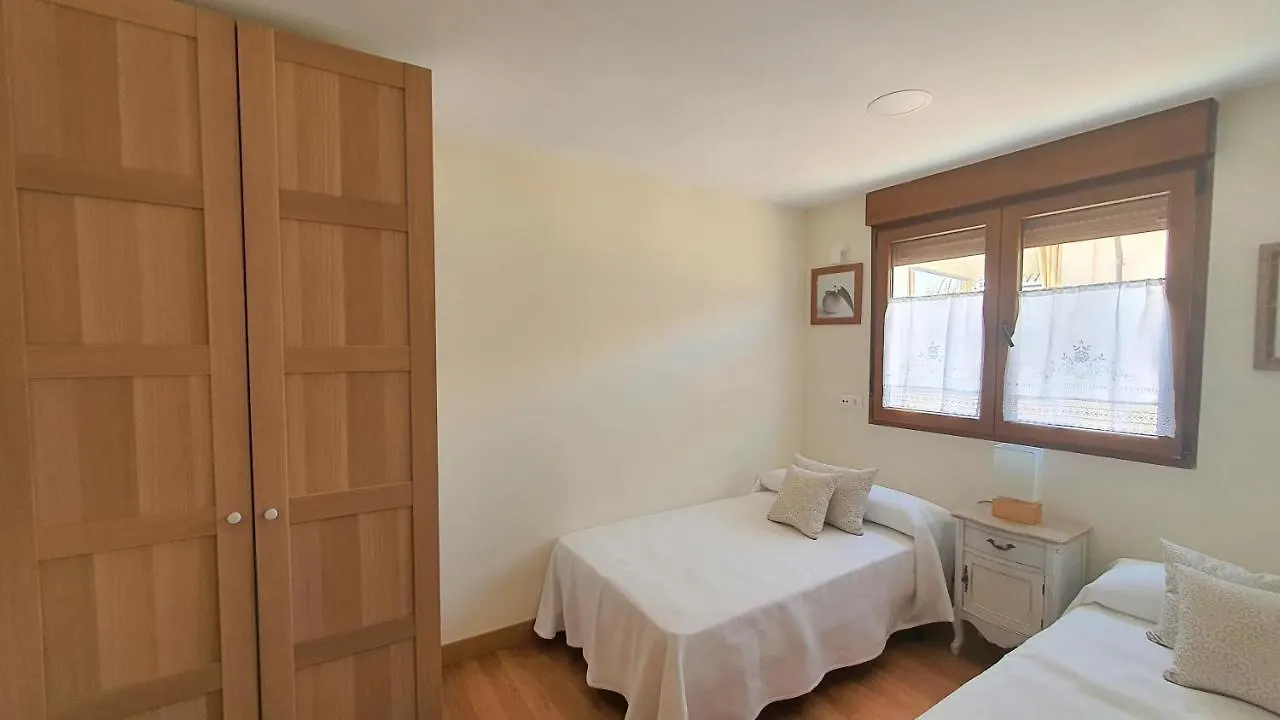 La Leyenda Del Pilar 1616 Realejo Apartment Granada